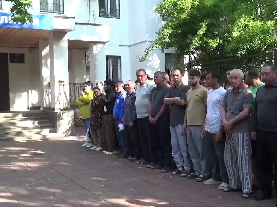 Полиция выявила 39 нелегалов в хостелах рядом с аэропортом Шереметьево
