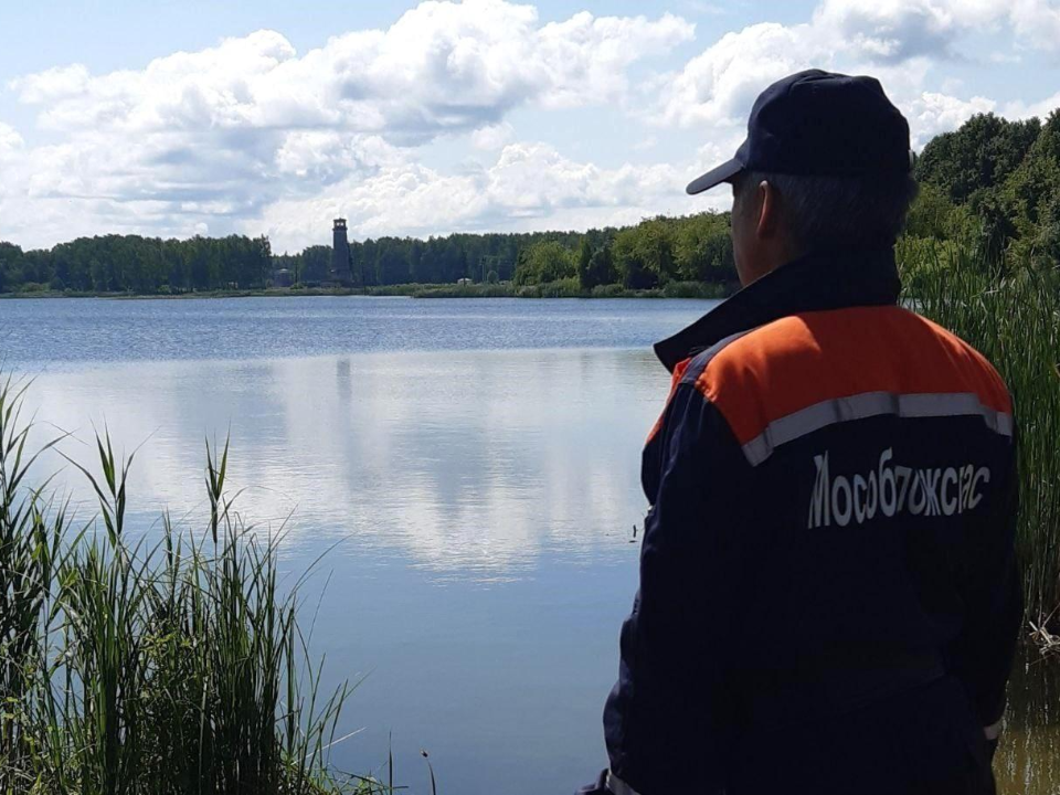 В Подмосковье продолжаются рейды по водоемам для безопасности отдыхающих