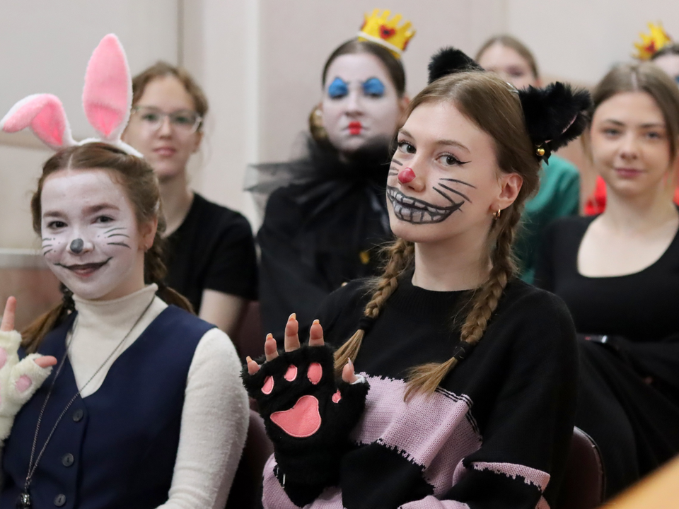 В Коломне школьники и студенты сыграли три спектакля на английском языке