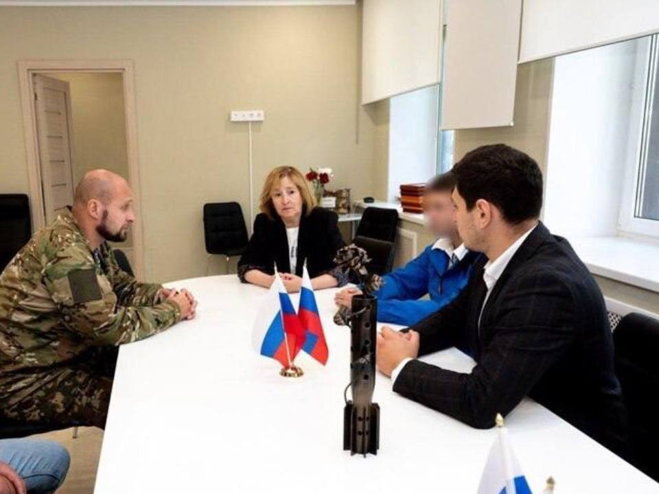 Боец СВО получил гуманитарную помощь в Серпухове