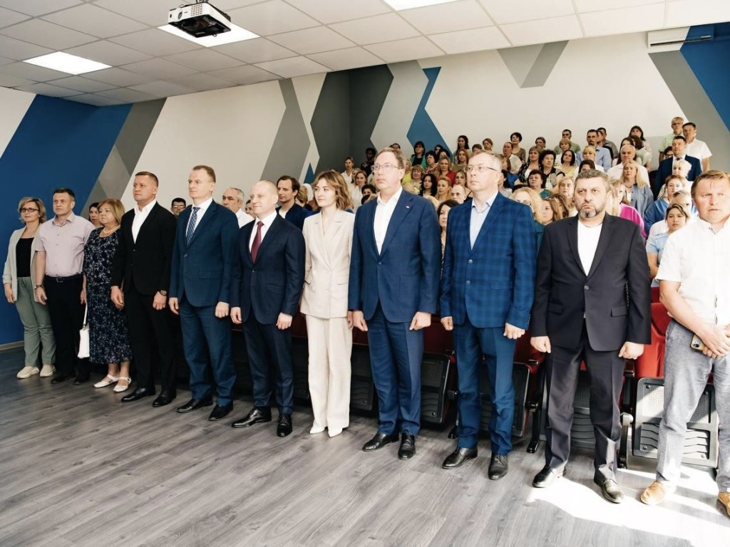 Пушкинский округ поздравил медработников с наступающим профессиональным праздником