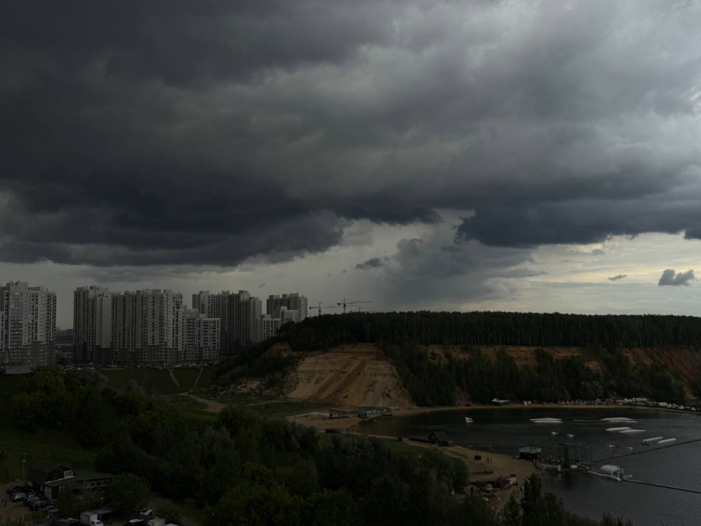 Дожди и до +18°С: какой будет погода в Дзержинском 14 июня