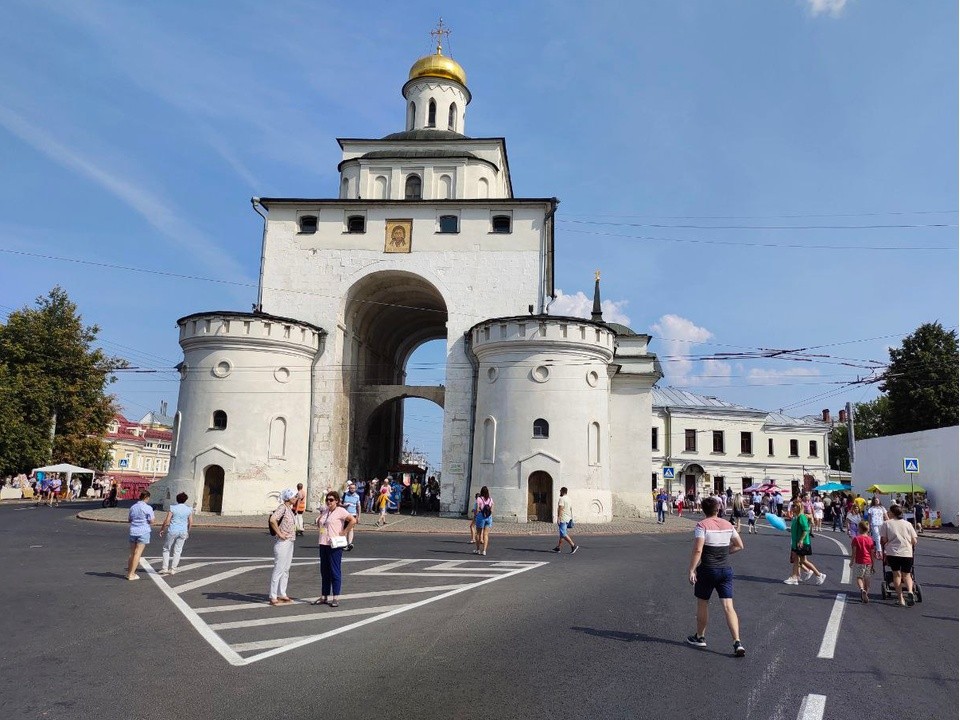 Ореховозуевцы могут отправиться в путешествие по городам Золотого кольца России