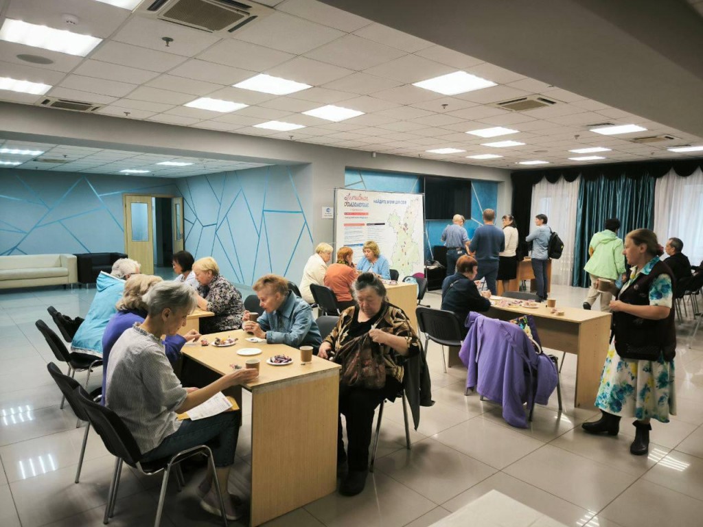 В Подольске пенсионеров научили пользоваться «Умной платежкой» и другими сервисами ЖКХ