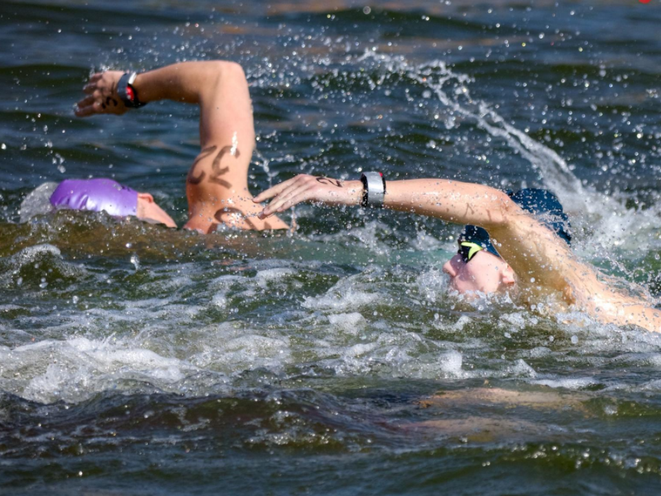 Подмосковный спортсмен стал чемпионом России по плаванию на открытой воде