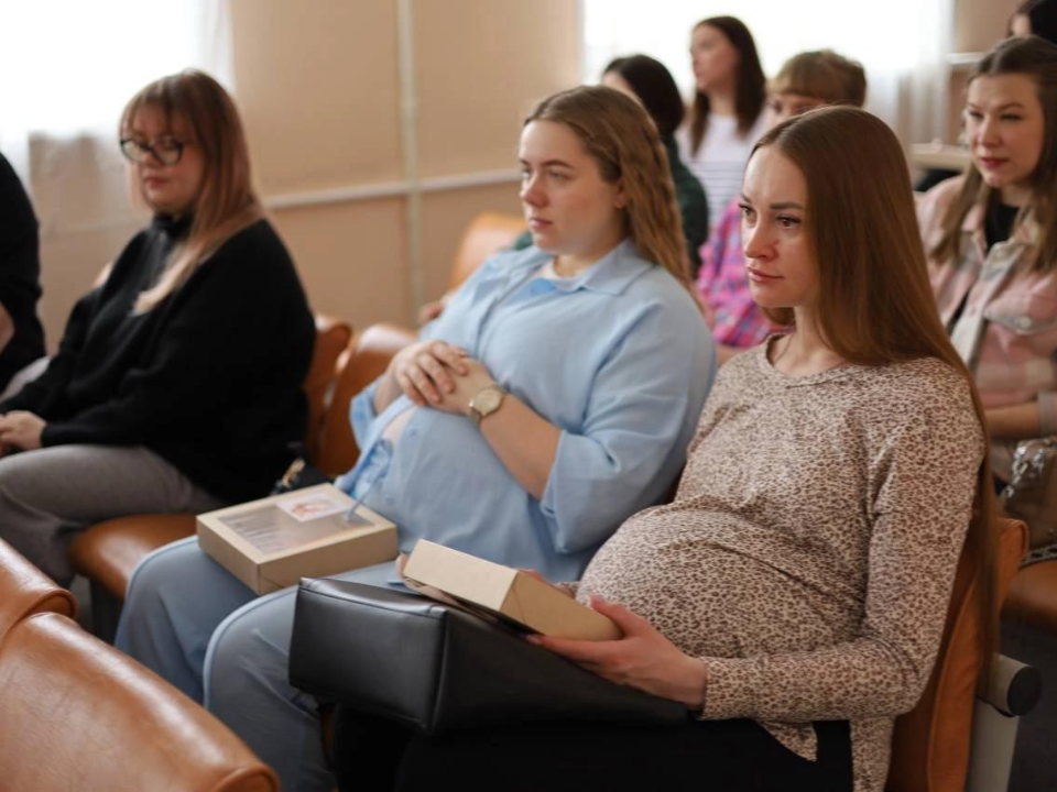 В Электростали 20 июня пройдет занятие для беременных «Процесс родов: от А до Я»