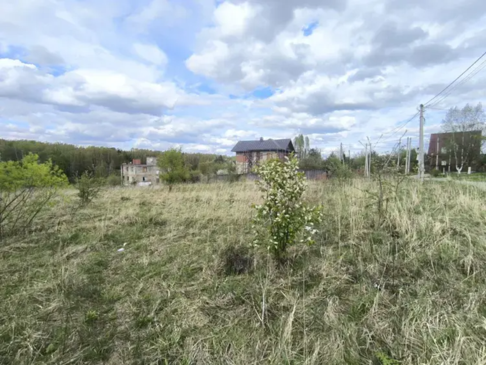 В Подмосковье за три дня на земельно-имущественные торги выставили 83 объекта