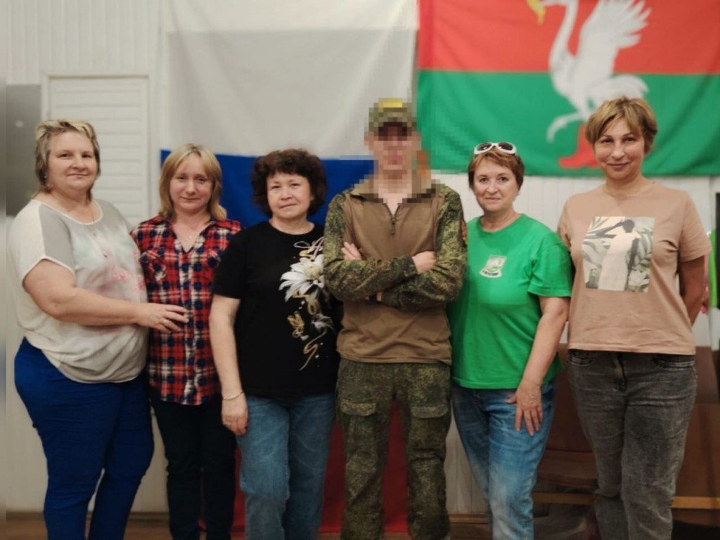 Боец с позывным Сокол поблагодарил талдомских волонтеров за помощь
