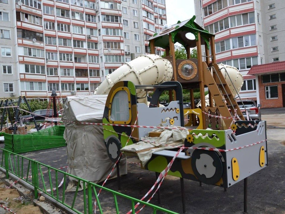 Новые детские площадки откроют в конце июня в Краснознаменске