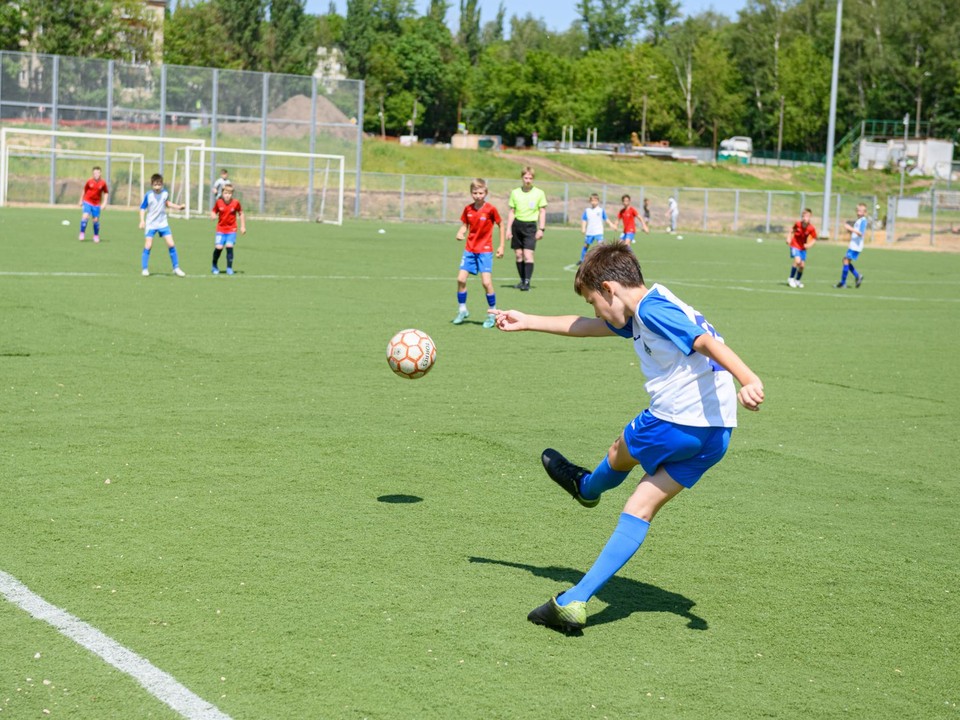 Футболисты из Лыткарина обыграли раменский «Сатурн» в одной из игр