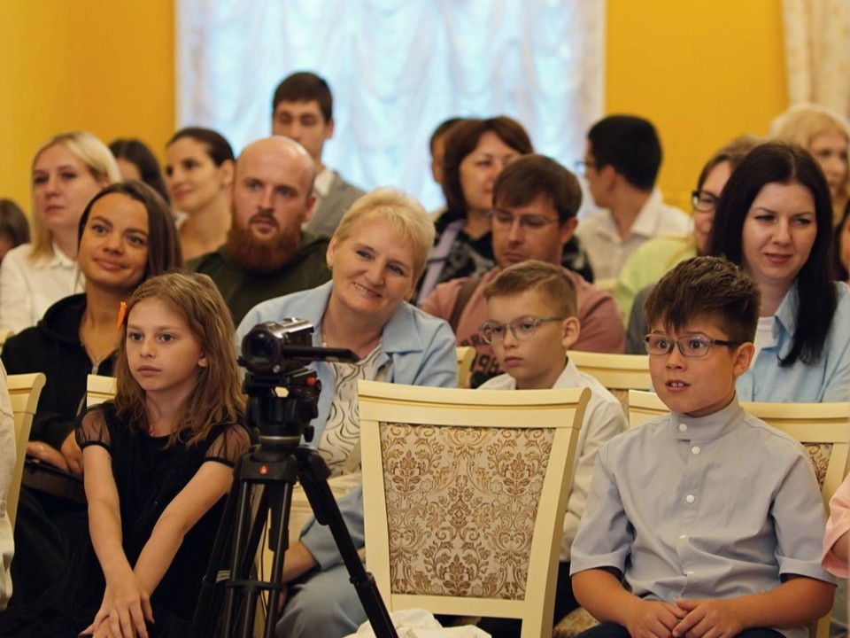 Участники лыткаринского летнего лагеря попробовали себя в ораторском искусстве