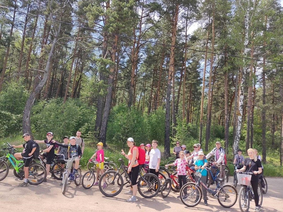 Велопоходы организовали для молодых теннисистов в Богородском округе