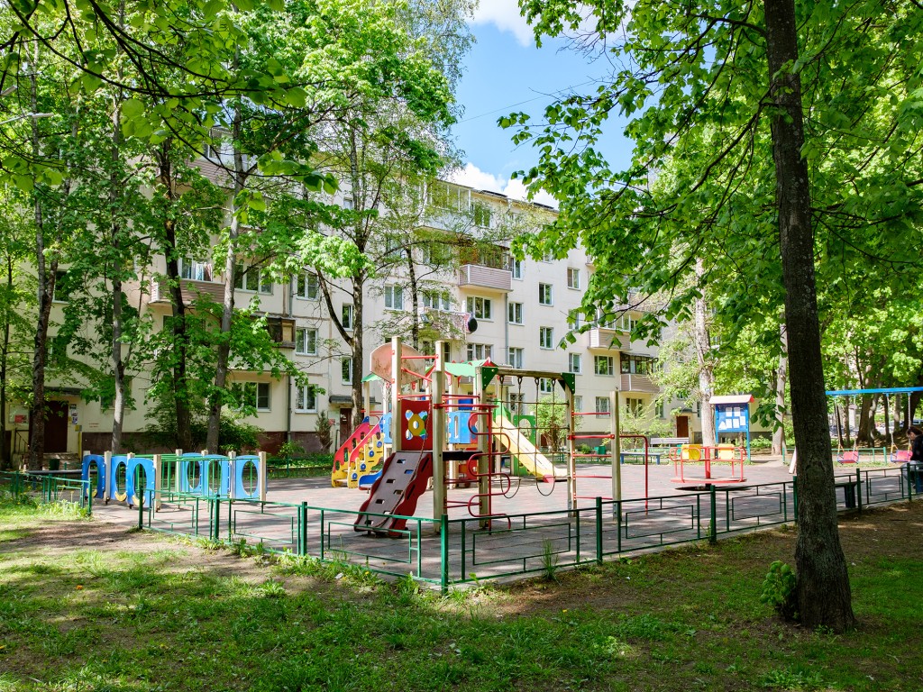 В Рошале установят современные детские площадки