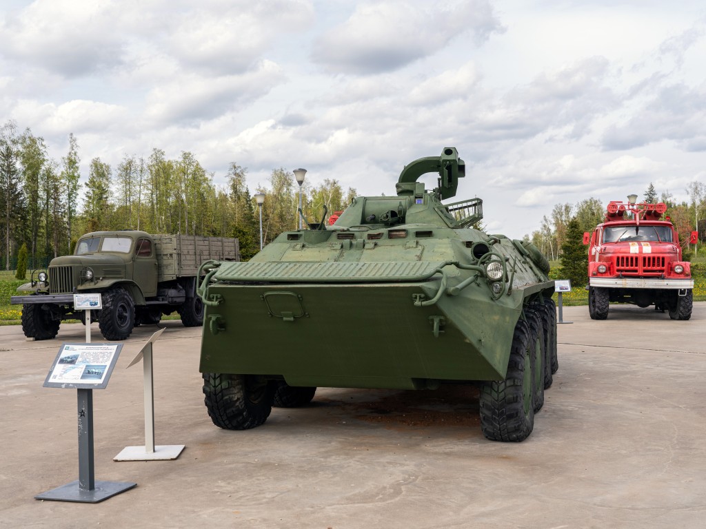 Прокатиться на БТР и пострелять из АК-74 приглашают жителей Одинцова 14 июня