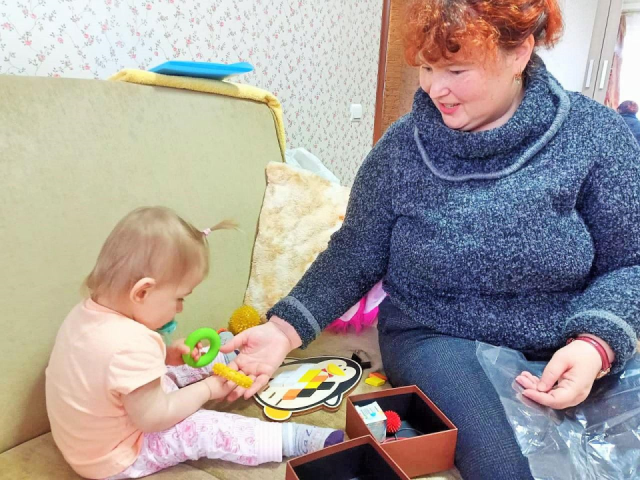 В Сергиево-Посадском центре помогают детям с инвалидностью на дому