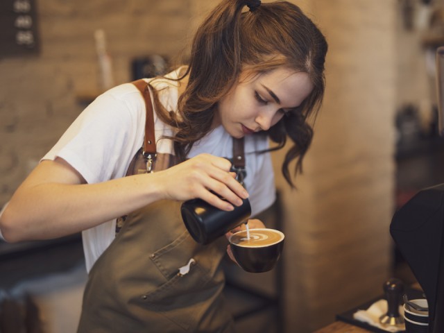 Сколько часов в неделю может работать подросток на каникулах
