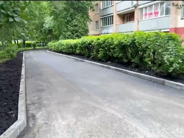 В Подольске обновили асфальт во дворах микрорайонов Парковый, Шепчинки и Межшоссейный