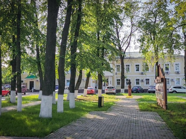 Есть работа: эксперт в жилищный отдел требуется администрации Бронниц