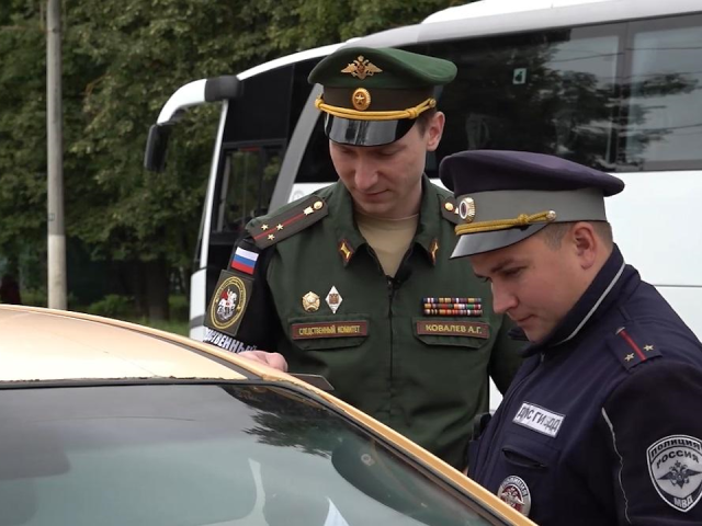 Чеховских таксистов проверили сотрудники Следственного комитета и ГАИ