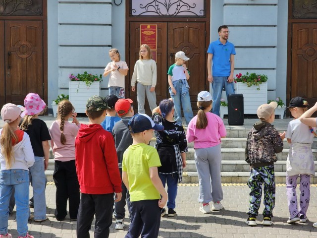 В Обухове провели культурную программу для 70 школьников
