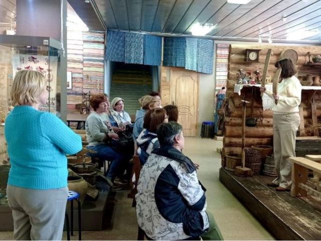 «Активное долголетие» расширяет горизонты: пенсионеры Каширы активно изучают родной край