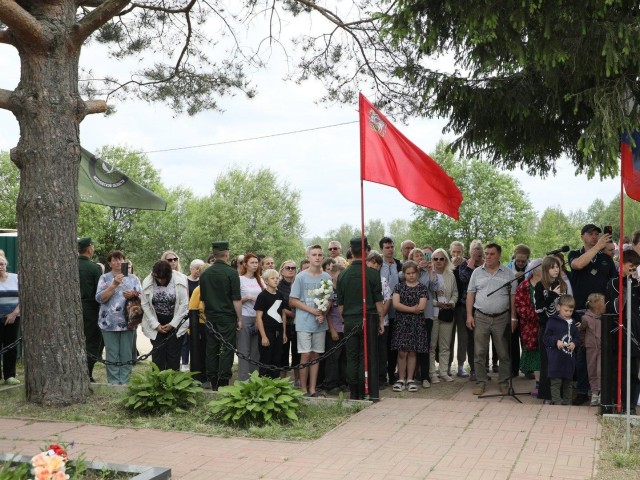 В д. Романово Наро-Фоминского округа состоялось торжественное перезахоронение двух военнослужащих