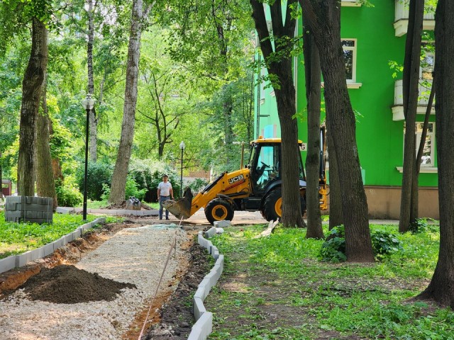 Новые детские комплексы и тренажеры установят во дворах Мытищ после ремонта