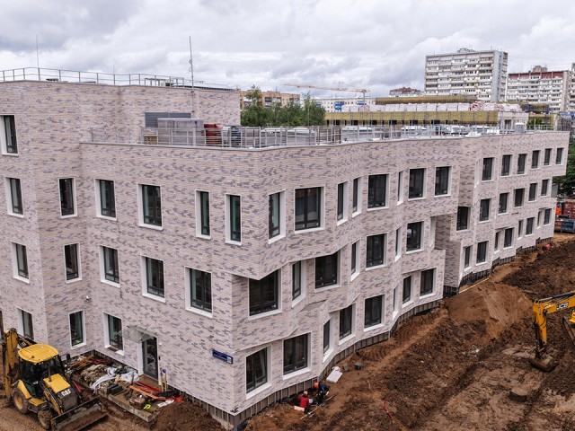 В Новоивановском завершается строительство нового детского сада на 185 мест