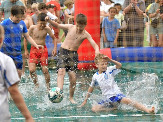 Рекордные 200 участников из Люберец приняли участие в «скользком» спорте