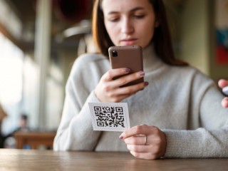 Мошенники стали чаще использовать QR-коды для кражи личных данных