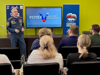 Кинолекторий о первом параде Победы прошел в Химках