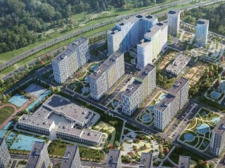 Строители приступили к монтажу фасадов и отделке МОПов в домах нового ЖК в Химках