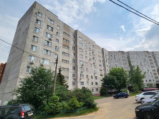 «Из избушки в трешку»: Наталья Маркина сменила ветхое жилье в Дальнем Воронке на уютную квартиру
