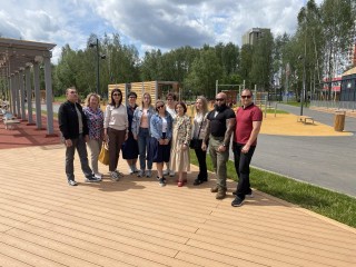 Заместитель главы округа Пушкинский проинспектировала новый парк в Ивантеевке