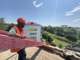Жильцы дома на Рижской в Шаховской забудут о протечках