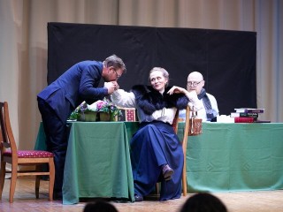 Пьесы Чехова ожили на сцене Центра «Вертикаль»