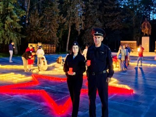 Полицейские в Луховицах присоединились к всероссийской акции «Свеча памяти»