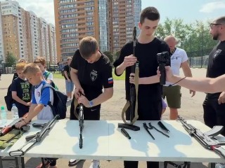 Больше 400 человек приняли участие праздновании Дня России на главном стадионе Реутова