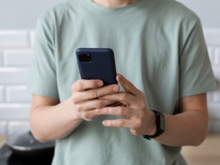 Мигрантам разрешат регистрироваться по месту пребывания через смартфон