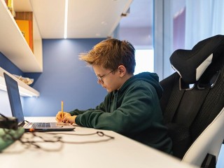 Эксперт уточнила, сколько времени должна занимать домашняя работа у школьников