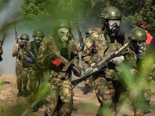 Росгвардейцы прошли испытания на ношение Крапового берета в Балашихе