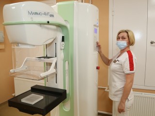 В Белоомутской больнице заработал новый маммограф