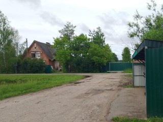 Коммунальщики Шаховской привели в порядок контейнерную площадку в Малинках