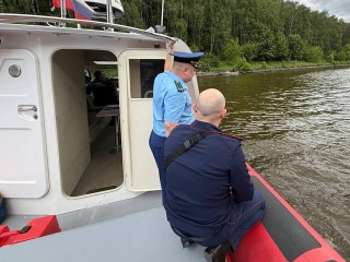 Прокуратура взяла на контроль дело о ребенке, который выпал из катера в Химках