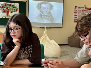 Школьники из Наро-Фоминска проверили знание биографии и произведений Пушкина