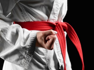 Каширский самбист одержал досрочную победу и стал триумфатором первенства России