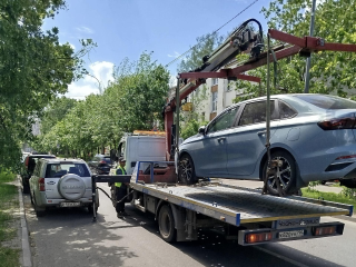 В Подмосковье за неделю эвакуировали 3,5 тыс. неправильно припаркованных автомобилей