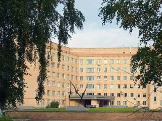 Стали известны сроки обновления площади у поликлиники в Черноголовке