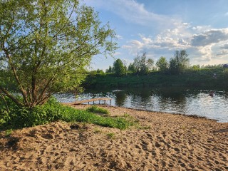 На каких пляжах под Звенигородом можно купаться, а где - только загорать