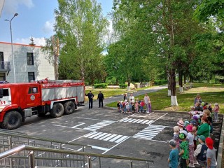 Спасатели отработали эвакуацию на социальных объектах в Красногорске